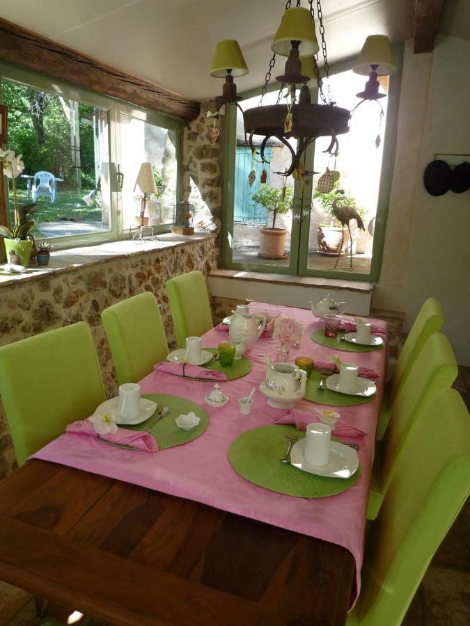 La Rose Des Vents Bed & Breakfast Montauroux Luaran gambar